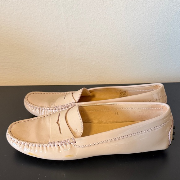 Tod's Pale Pink Patent Leather Slip-On Loafers - Picture 2 of 5